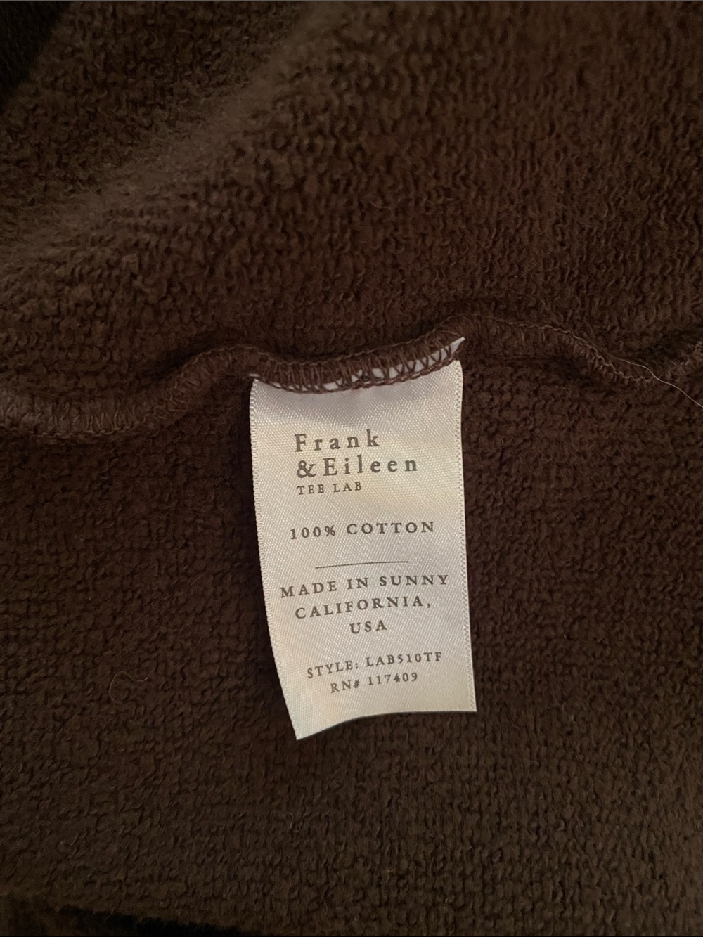 NWOT FRANK AND EILEEN PATRICK POPOVER HENLEY IN TRIPLE FLEECE COCO BROWN size L - Picture 3 of 7